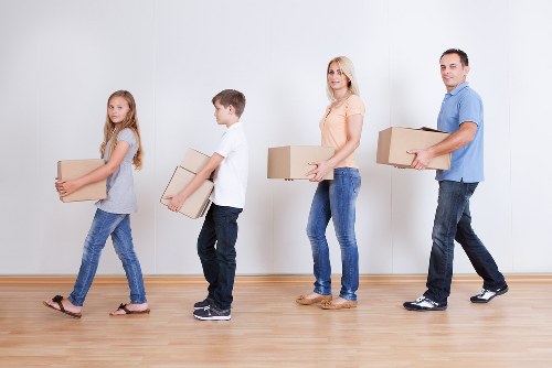 Furniture and box transport service in Stockwell